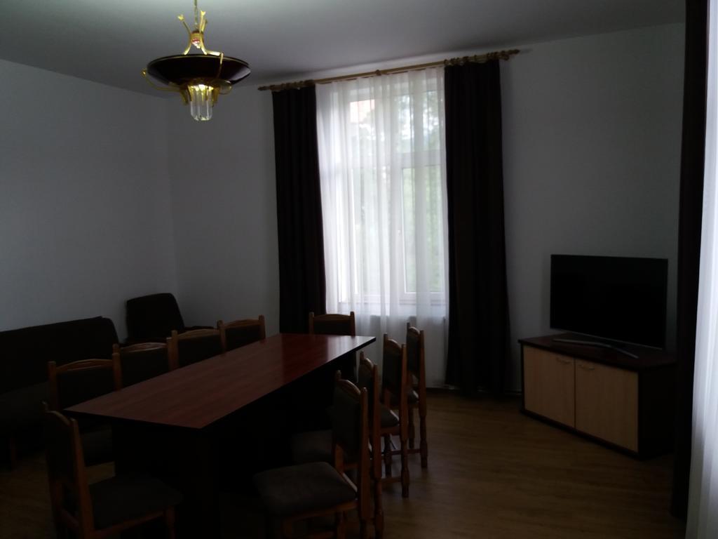 Vila Viitorul Буштені Екстер'єр фото